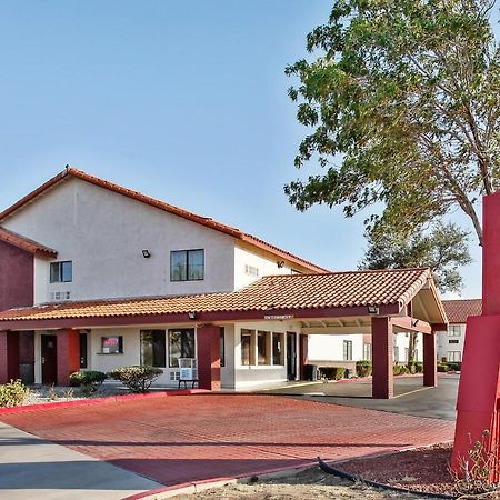 Red Roof Inn Palmdale - Lancaster Dış mekan fotoğraf