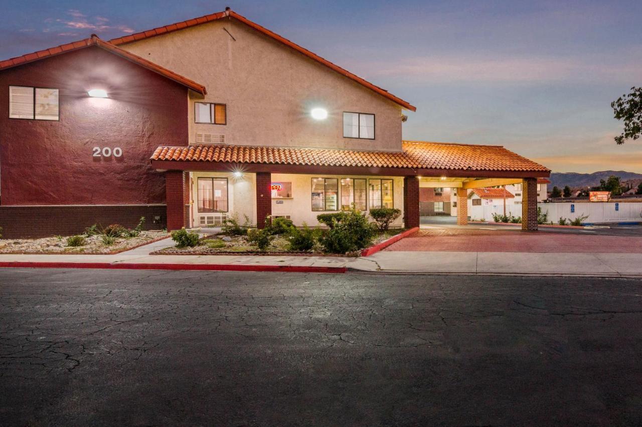 Red Roof Inn Palmdale - Lancaster Dış mekan fotoğraf