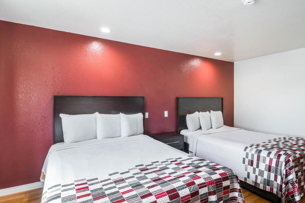 Red Roof Inn Palmdale - Lancaster Dış mekan fotoğraf