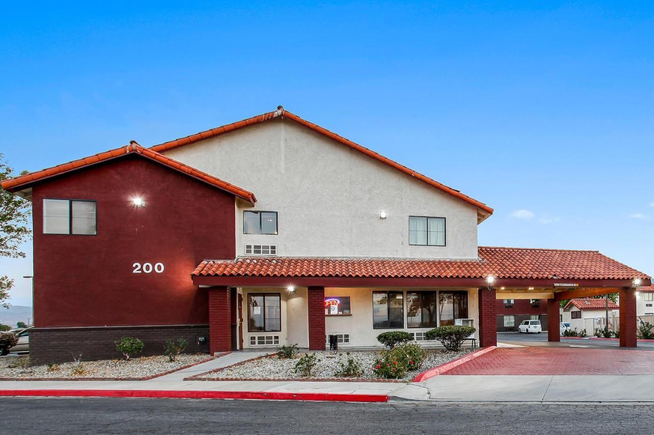 Red Roof Inn Palmdale - Lancaster Dış mekan fotoğraf